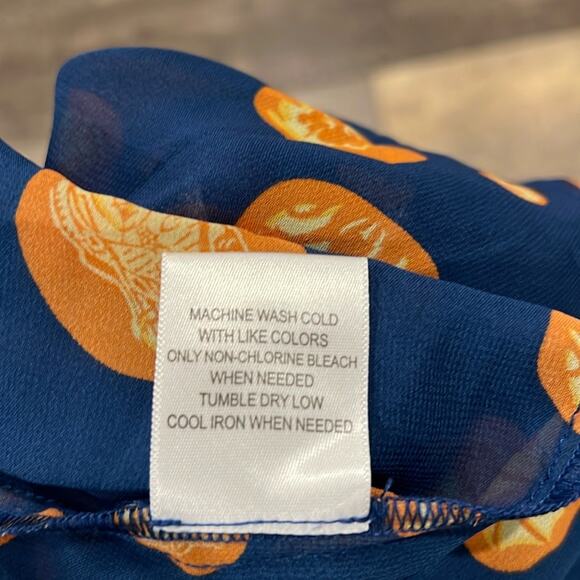 ModCloth Women's Halloween Sheer Long Sleeve Button Down Shirt Size L - Picture 10 of 10